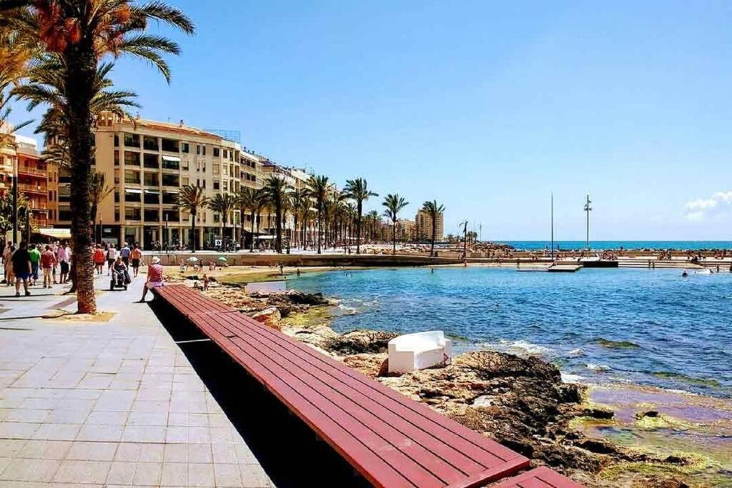 Brilliant Apartment Cibeles Torrevieja Eksteriør bilde